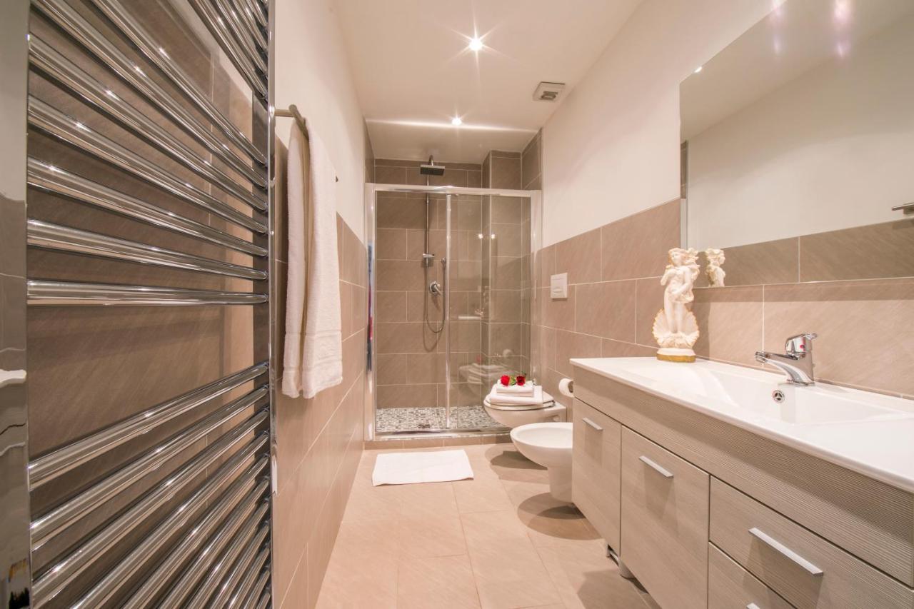 Menaggio Tosca Apartments מראה חיצוני תמונה
