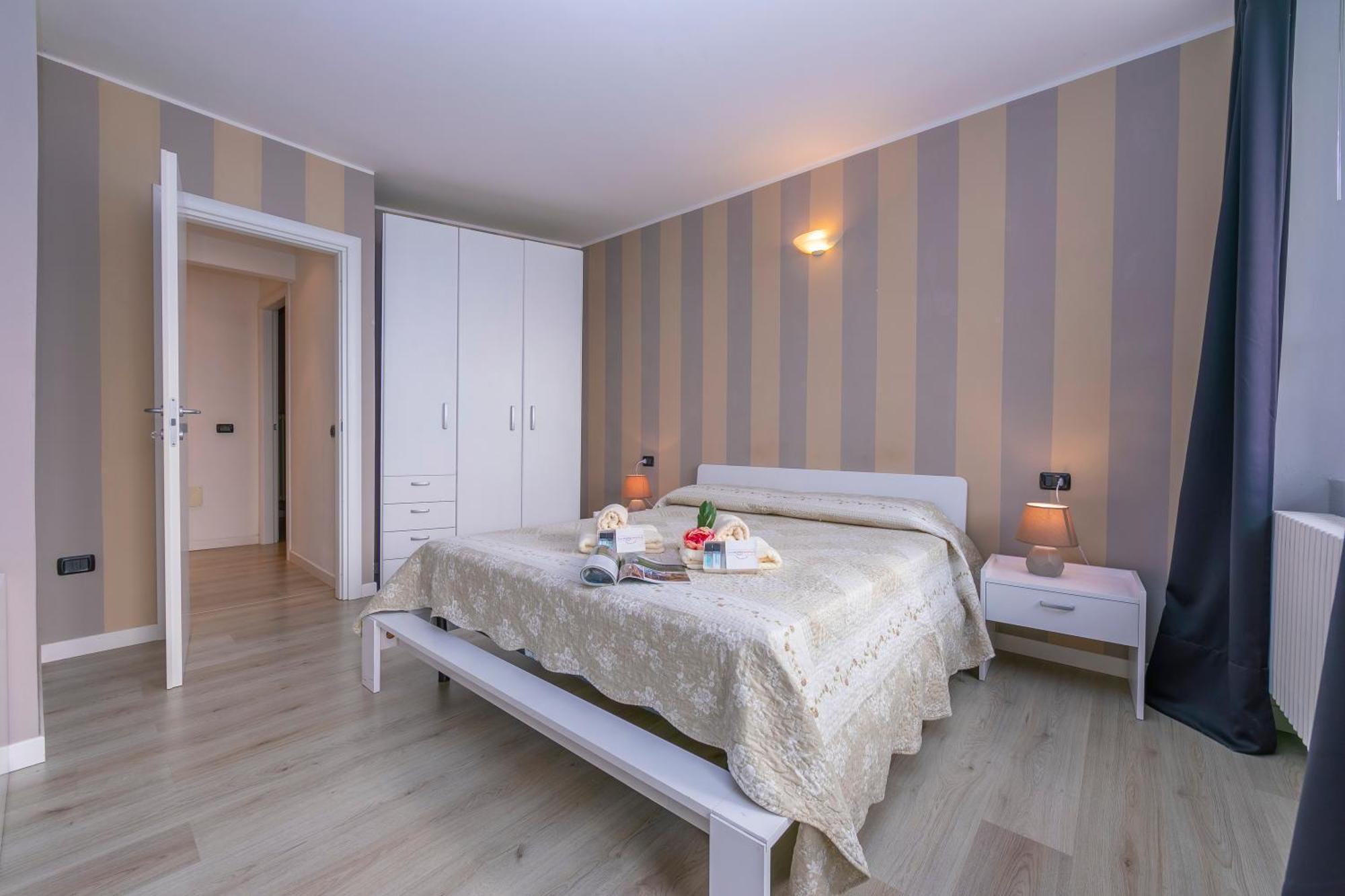 Menaggio Tosca Apartments מראה חיצוני תמונה
